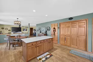 224 Windover Park Ct, Rochelle, IL 60168 - Photo 12