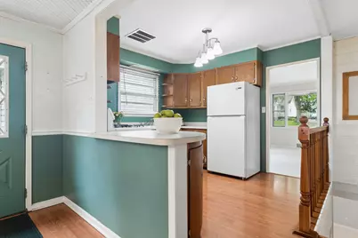 139 N Hager Avenue, Barrington, IL 60010 - Photo 8