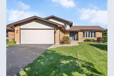 7049 Camden Road, Downers Grove, IL 60516 - Photo 1