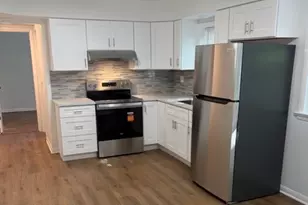 1860 Parkside Dr, Park Ridge, IL 60068 - Photo 6