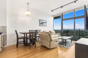 235 W Van Buren St, Chicago, IL 60605 - Photo 6