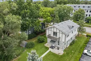 135 Aurora Ave, Naperville, IL 60540 - Photo 30