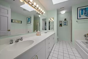 7030 Arbor Ln, Northfield, IL 60093 - Photo 10