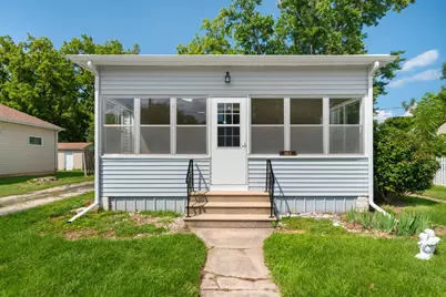 107 E Prairie Street, Plano, IL 60545 - Photo 2