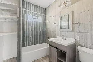 107 E Prairie St, Plano, IL 60545 - Photo 8