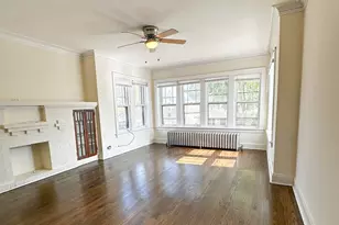 10236 S Sangamon St, Chicago, IL 60643 - Photo 2