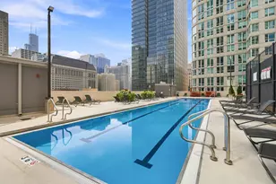345 N La Salle St, Chicago, IL 60654 - Photo 12