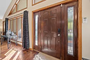 161 Amherst Dr, Bartlett, IL 60103 - Photo 2