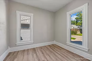 461 Franklin Blvd, Elgin, IL 60120 - Photo 10