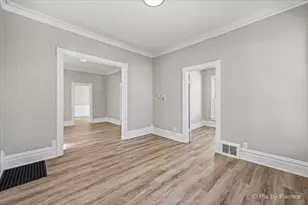 461 Franklin Blvd, Elgin, IL 60120 - Photo 2
