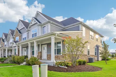 285 Didier Court, Buffalo Grove, IL 60089 - Photo 2