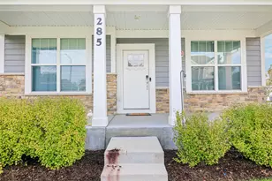 285 Didier Ct, Buffalo Grove, IL 60089 - Photo 4