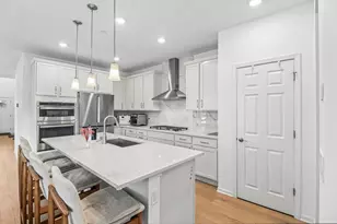 285 Didier Ct, Buffalo Grove, IL 60089 - Photo 12
