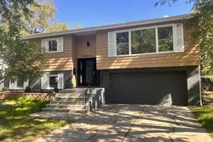 16101 Avalon Ave, South Holland, IL 60473 - Photo 1