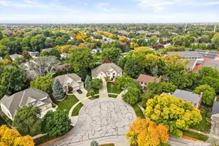 455 Flock Ave, Naperville, IL 60565 - Photo 4
