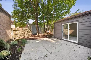 337 Eaton St, Northfield, IL 60093 - Photo 28