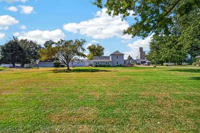 604 W Elm Street, LeRoy, IL 61752 - Photo 42
