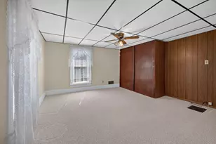 604 W Elm St, LeRoy, IL 61752 - Photo 28