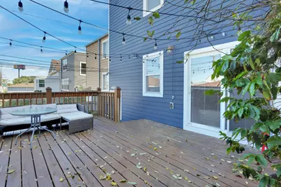 3626 W Cornelia Street, Chicago, IL 60618 - Photo 10