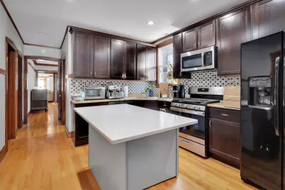 3626 W Cornelia Street, Chicago, IL 60618 - Photo 12