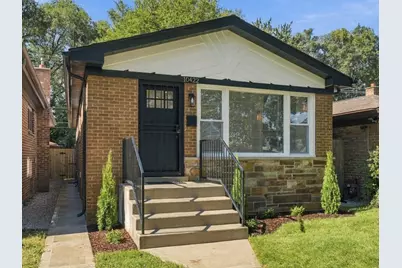 10422 S Green Bay Avenue, Chicago, IL 60617 - Photo 1