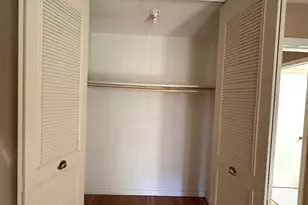 2311 S Goebbert Road S, Arlington Heights, IL 60005 - Photo 10