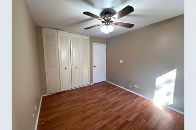 2311 S Goebbert Road S #B102, Arlington Heights, IL 60005 - Photo 8