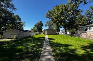 1609 Sycamore St, Ottawa, IL 61350 - Photo 10
