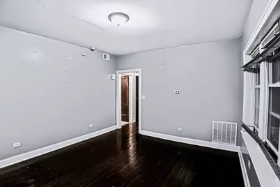 7723 S Constance Avenue, Chicago, IL 60649 - Photo 6