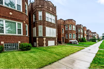 7723 S Constance Avenue, Chicago, IL 60649 - Photo 2