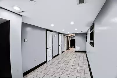 7723 S Constance Avenue, Chicago, IL 60649 - Photo 32