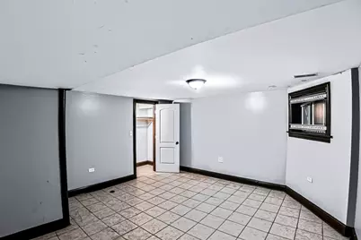 7723 S Constance Avenue, Chicago, IL 60649 - Photo 34