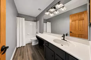 731 Nashua Ct, Crystal Lake, IL 60012 - Photo 26