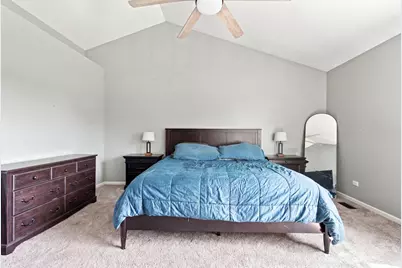 731 Nashua Court, Crystal Lake, IL 60012 - Photo 32