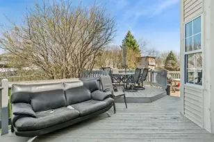 909 Brompton Cir, Bolingbrook, IL 60440 - Photo 22