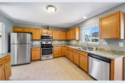 1067 Vermillion Street, Plano, IL 60545 - Photo 6