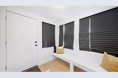 8257 S Blackstone Avenue, Chicago, IL 60619 - Photo 20