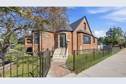 8257 S Blackstone Avenue, Chicago, IL 60619 - Photo 2