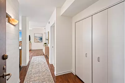 807 Davis Street #1211, Evanston, IL 60201 - Photo 2