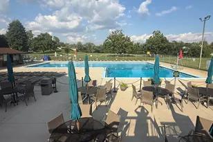17W467 Portsmouth Dr, Darien, IL 60561 - Photo 34