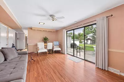 17W467 Portsmouth Drive, Darien, IL 60561 - Photo 16