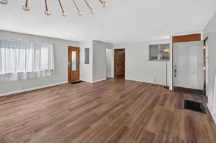 1627 S 56th Ct, Cicero, IL 60804 - Photo 8
