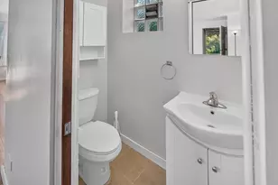1627 S 56th Ct, Cicero, IL 60804 - Photo 18