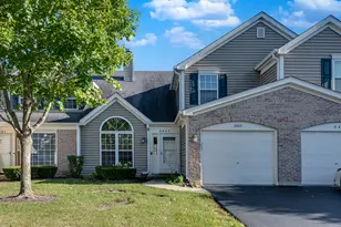 6865 Hampton Cir, Gurnee, IL 60031 - Photo 1