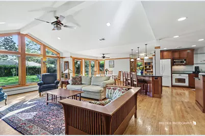 907 Sherwood Drive, Prospect Heights, IL 60070 - Photo 6