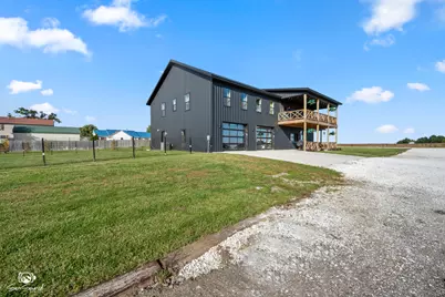 301 S Kennedy Street, Martinton, IL 60951 - Photo 2