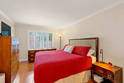 2098 Creekside Drive, Wheaton, IL 60189 - Photo 22
