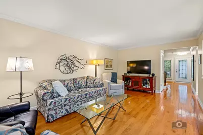 2098 Creekside Drive, Wheaton, IL 60189 - Photo 14