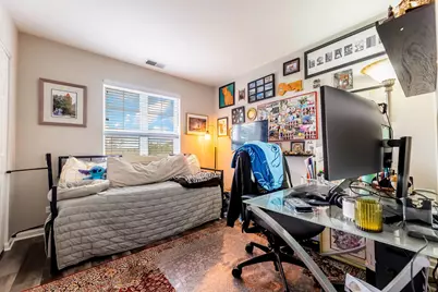 671 W Division Street #C, Chicago, IL 60610 - Photo 6