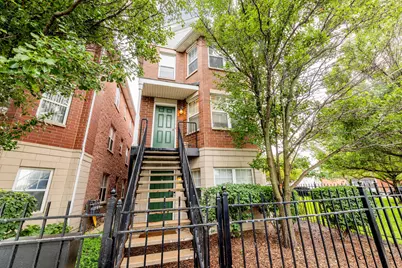671 W Division Street #C, Chicago, IL 60610 - Photo 1
